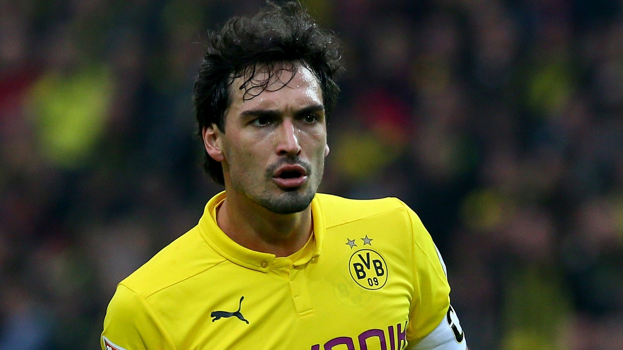 Man United to make summer bid for Dortmund defender Hummels